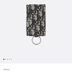 Dior BNIB Monogram Black and Cream Key Holder NWT full set. So useful. Unisex